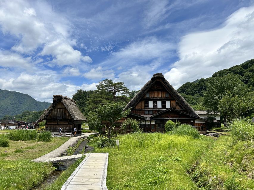 Kanazawa to Shirakawago: Half-Day Tour - Availability