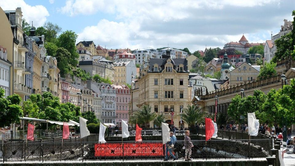 Karlovy Vary: Private Walking Tour - Meeting Point and Duration