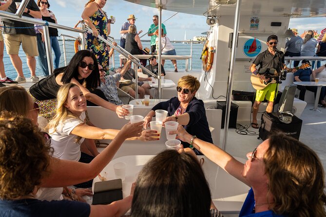 Key West Sunset Sail With Full Bar, Live Music and Hors Doeuvres - Onboard Amenities and Inclusions