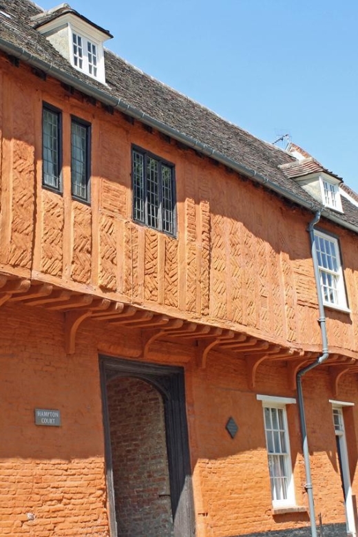 Kings Lynn: Quirky Self-Guidedheritage Walks - Specifications