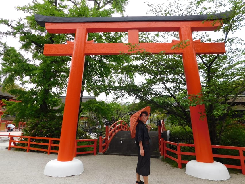 Kyoto: Hidden Gems Morning Walk in Sakyo With a Local Guide - Demachi Masugata Shopping Street