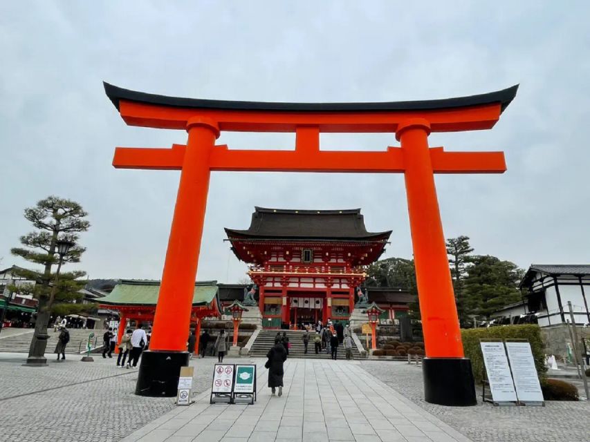 Kyoto: Kinkakuji, Kiyomizu-dera, and Fushimi Inari Tour - Kiyomizu-dera Temple