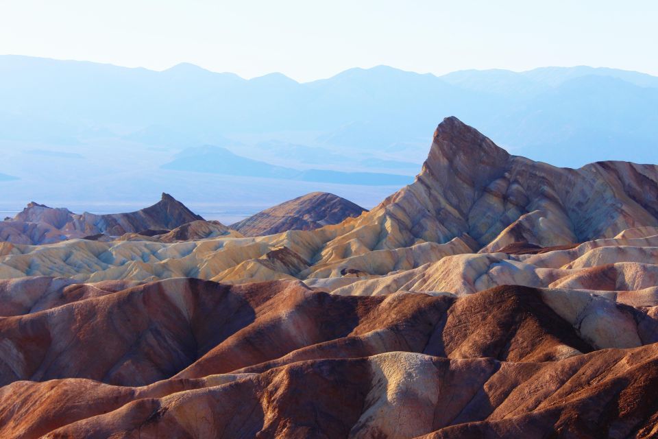 Las Vegas: Death Valley and Red Rock Canyon Day Tour - Discovering Red Rock Canyon