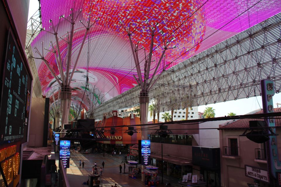 Las Vegas: Fremont Street Experience & Downtown Walking Tour - Accessibility and Group Size