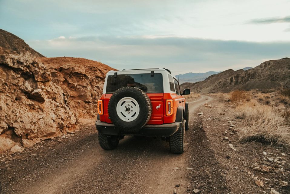 Las Vegas Guided Off-Road Adventure to Callville Wash - Scenic Lunch and Picnic