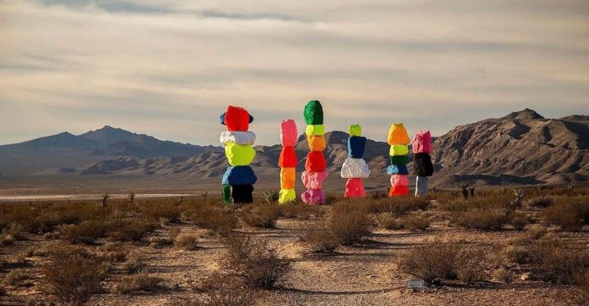 Las Vegas: Private 7 Magic Mountains and Vegas Sign Car Trip - Personalized Attention