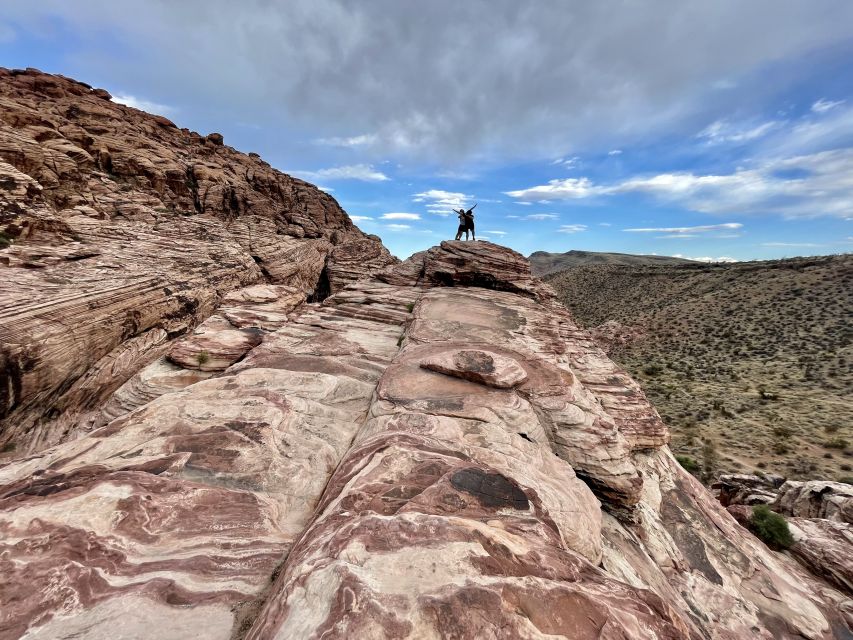 Las Vegas: Sunset Hike and Photography Tour Near Red Rock - Highlights