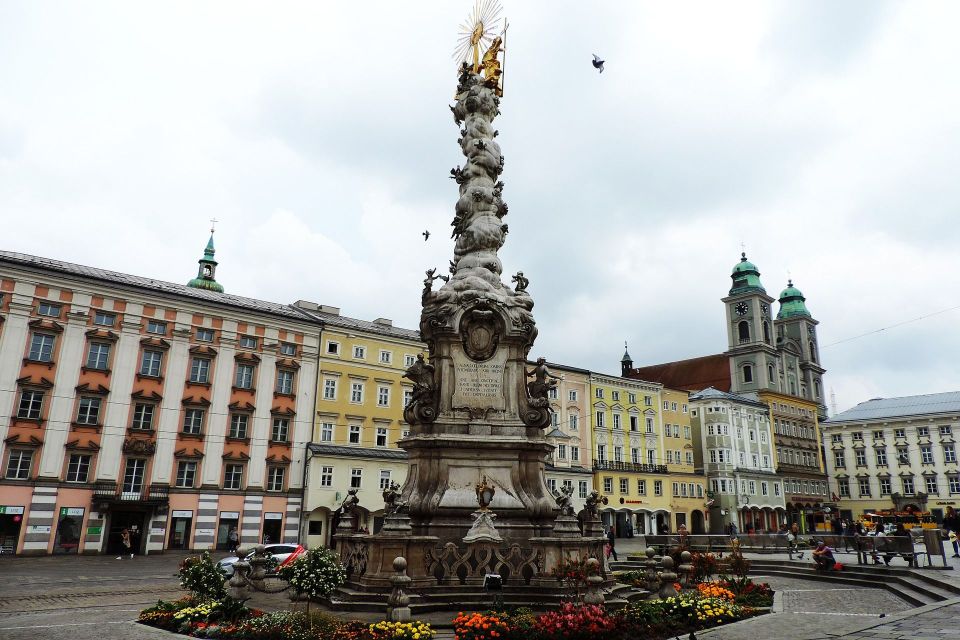 Linz Private Walking Tour - Appreciating the Trinity Column