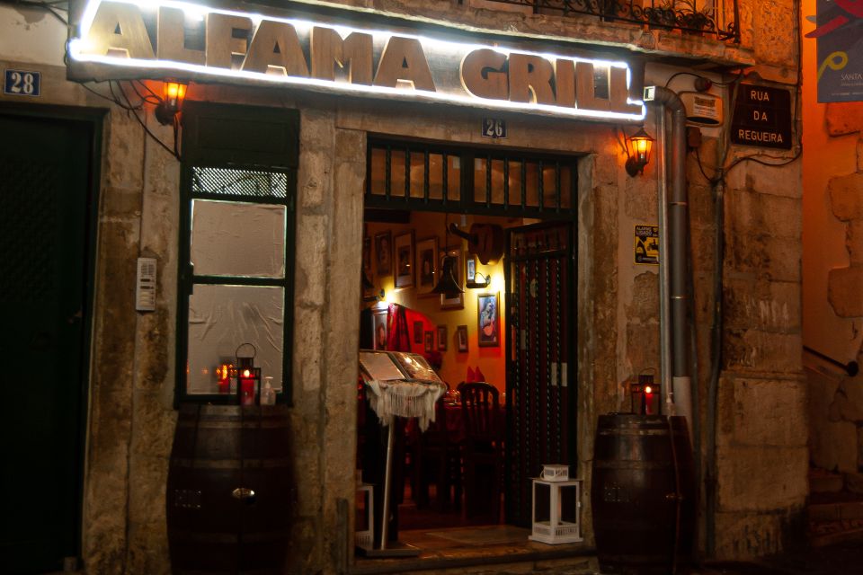 Lisbon: Alfama Tour and Live Fado With Traditional Dinner - Exploring Alfama