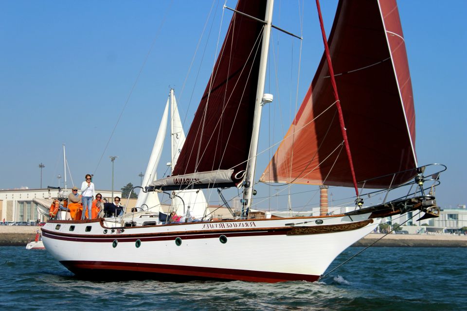 Lisbon: Private Party on a Vintage Sailboat - Inclusions