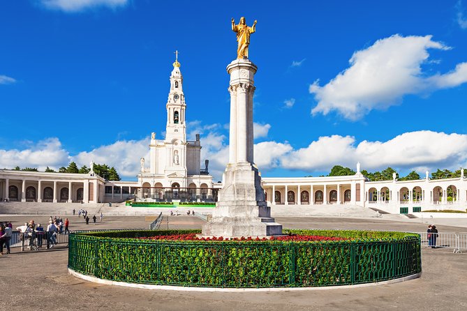 Lisbon: Shrine of Fátima Half Day Tour - Accessibility and Dress Code