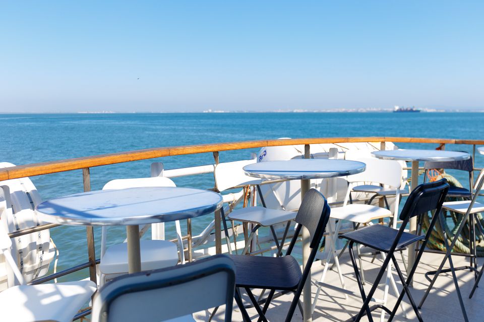 Lisbon: Tagus River Cruise With Brunch - Accessibility and Languages