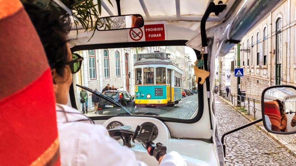 Lisbon Tour Oldtown & Viewpoints on a Tuktuk! - Alfama District