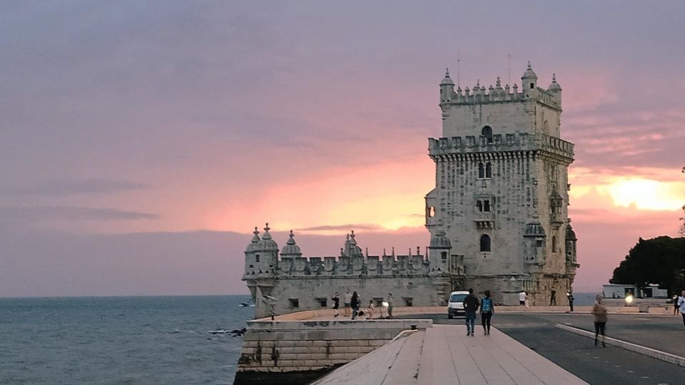 Lisbon Tuktuk Highlights Tour With Food and Wine Tastings - Picturesque Belém Neighborhood