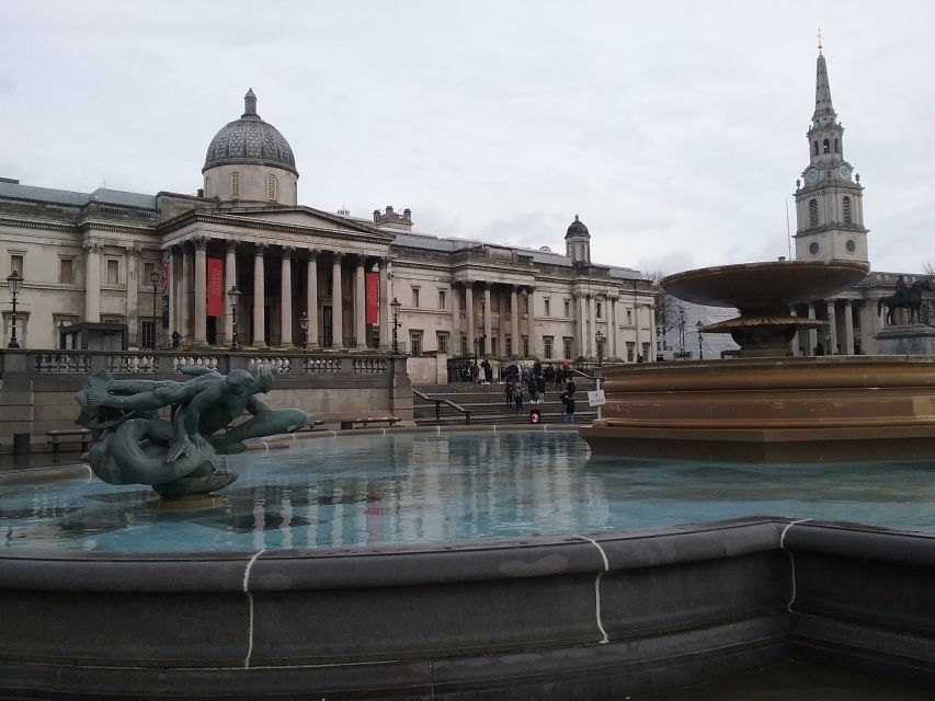 London: Central, Whitehall, and Westminster Walking Tour - Visiting Buckingham Palace