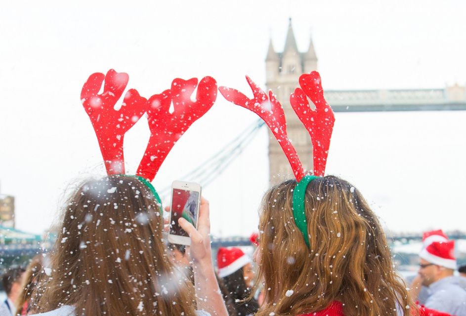 London: Christmas Day Sightseeing Cruise - Cancellation Policy