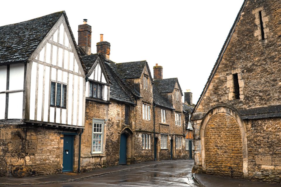 London: Lacock & The Cotswolds Harry Potter Small Group Tour - Gloucester Cathedral Grandeur