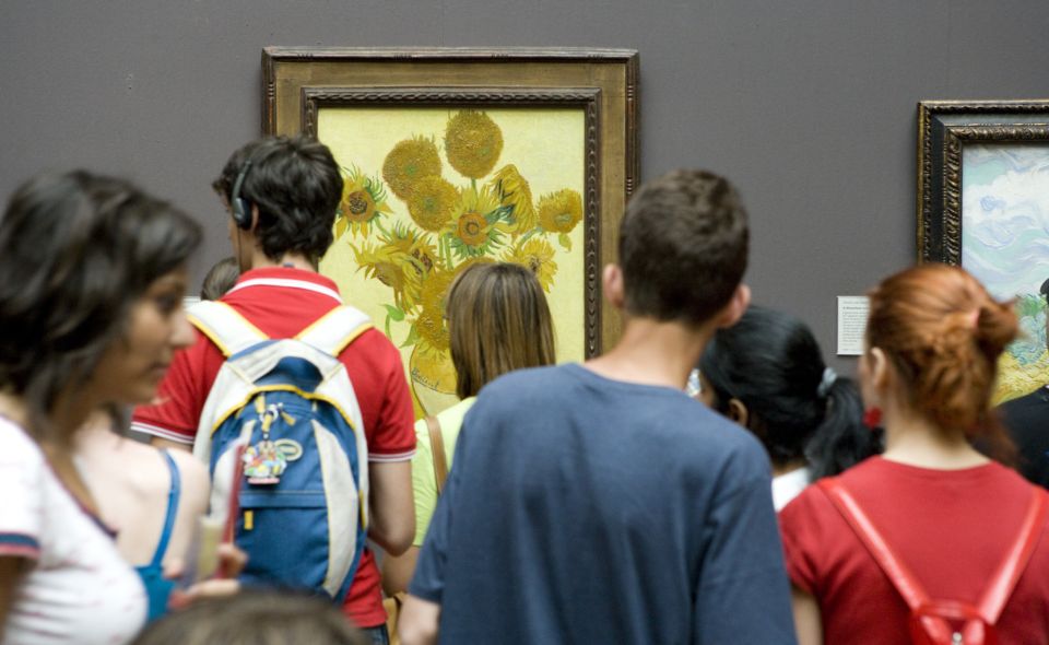 London: National Gallery Guided Tour and Afternoon Tea - Guided Tour Experience