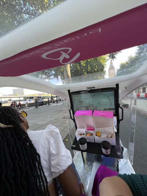 London: Pedicab Bike Tour With Afternoon Tea - Upgrade to Prosecco