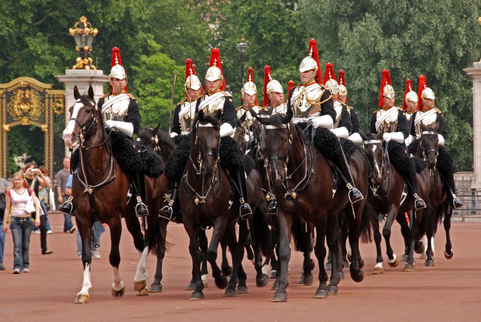 London: Westminster Abbey, Changing of the Guard & Food Tour - Tour Inclusions and Exclusions