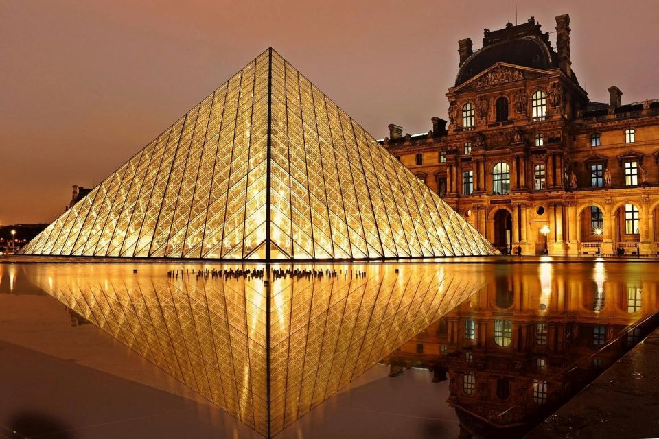 Louvre Museum: Transfer From the Hotel for Families - Family-Friendly Transport