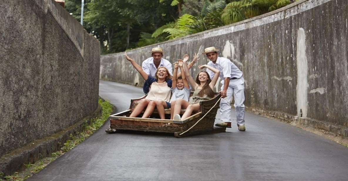 Madeira: Monte Sightseeing Tour & Toboggan Sled Ride - Included in the Tour