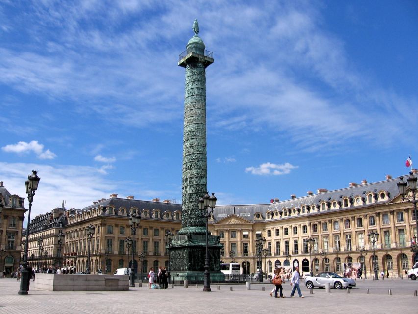 Majestic Highlights of Paris With Local Tasting Tour - Art Immersion at the Louvre or Orsay