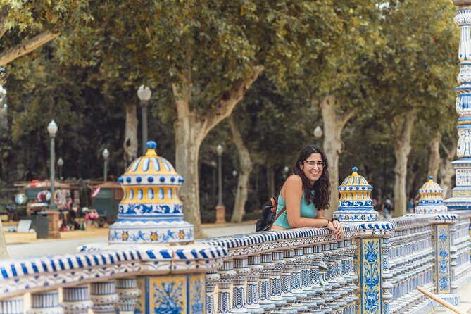 Make Seville Unforgettable: Private Photoshoot at Plaza De España - Professional Photography and Editing