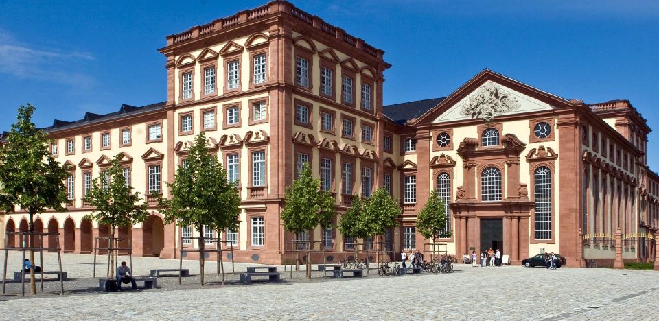 Mannheim: Private Exclusive History Tour With a Local Expert - Exploring Mannheims Unique Dialect and Culture