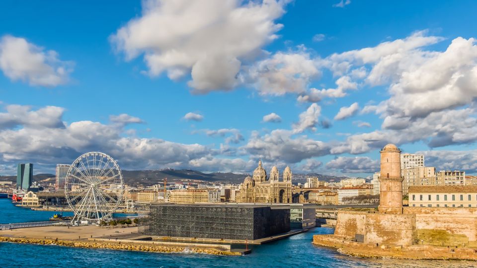 Marseille:Highlights Self-Guided Scavenger Hunt & Tour - Team-Building With the Tour