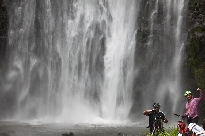 Materuni Village Tour | Materuni Waterfalls | Materuni Coffee Tour - Picnic at Materuni Waterfalls