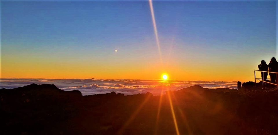 Maui: Haleakala Sunset and Stargazing Tour With Dinner - Pickup and Drop-off Locations