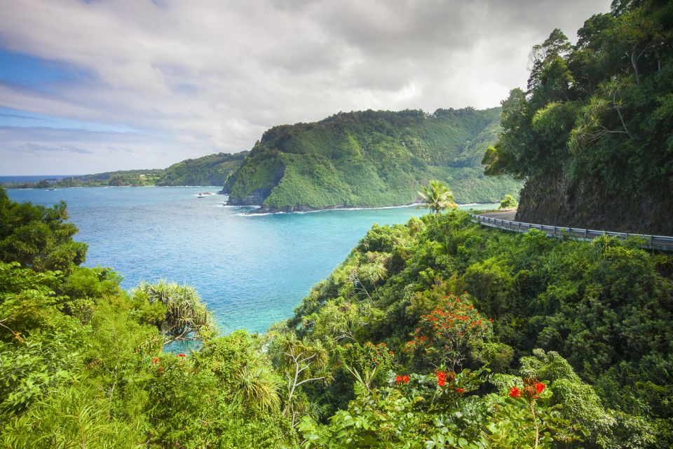 Maui: Small-Group Road to Hāna Sightseeing Tour - Pickup and Drop-off