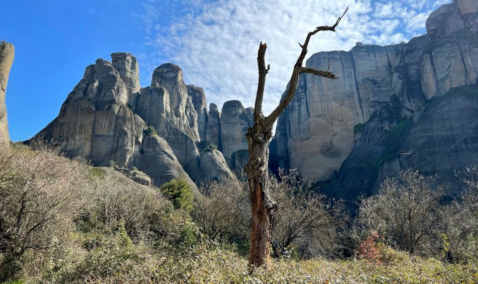 Meteora: Sunset Hike to Secret Caves - Participant Information