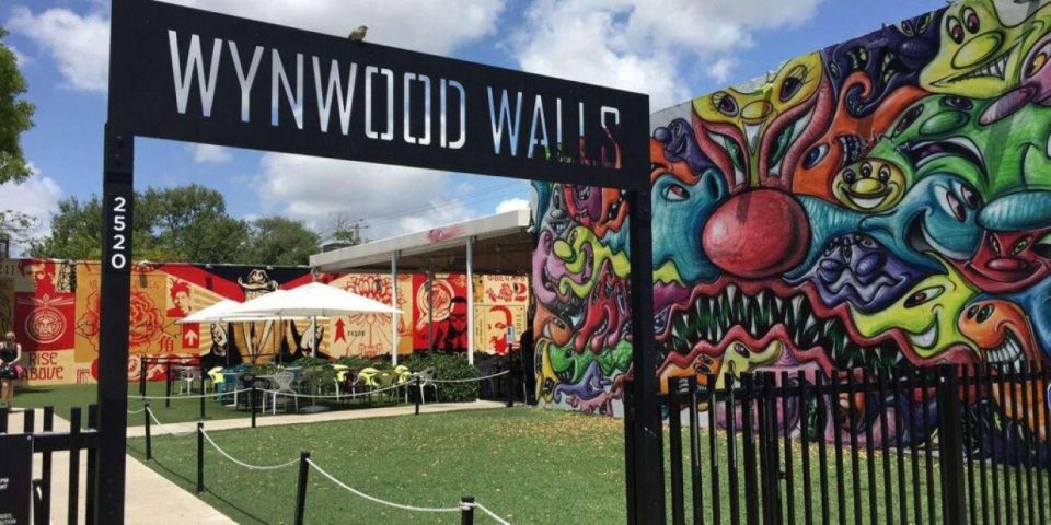 Miami: City Tour and Thriller Speedboat Adventure - Wynwood Wall Museum Experience