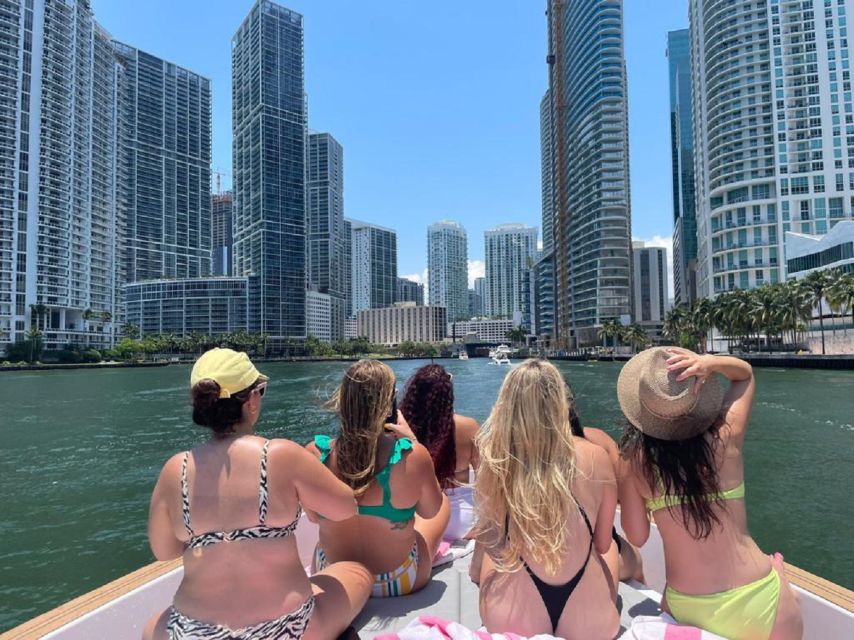 Miami: Private City Cruise of Miami Beach With French Guide - Cost and Inclusions