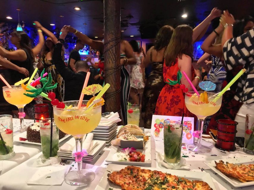 Miami: Salsa & Bachata Lessons, Mojito, 3 Appetizers, & Club - Venue and Accessibility