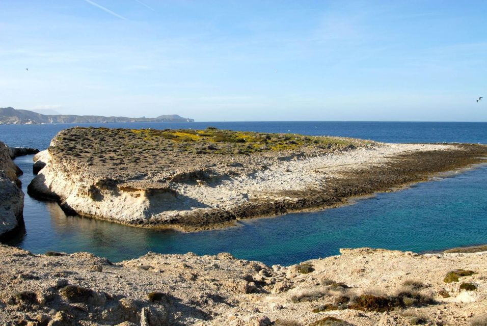 Milos Geological Hiking Tour - Participant Requirements