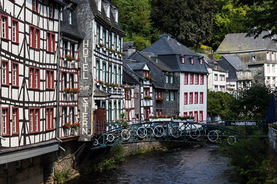 Monschau - Private Guided Tour of the Old Town - 18th Century Rotes Haus