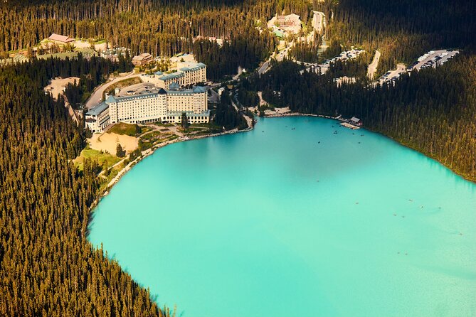 Moraine Lake and Lake Louise Tour From Calgary - Canmore - Banff - Pickup and Drop-off