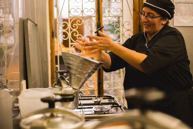 Moroccan Cooking Class With Maket in the Medina of Marrakech - Traditional Moroccan Cooking