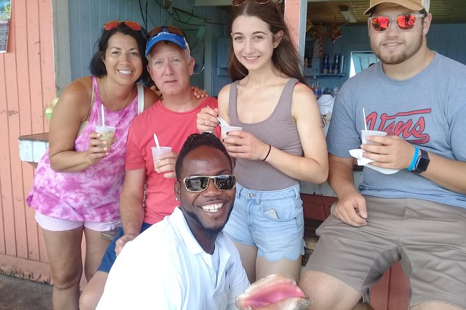 Nassau Food and History Bus Tour - Bahamian-Style Lunch