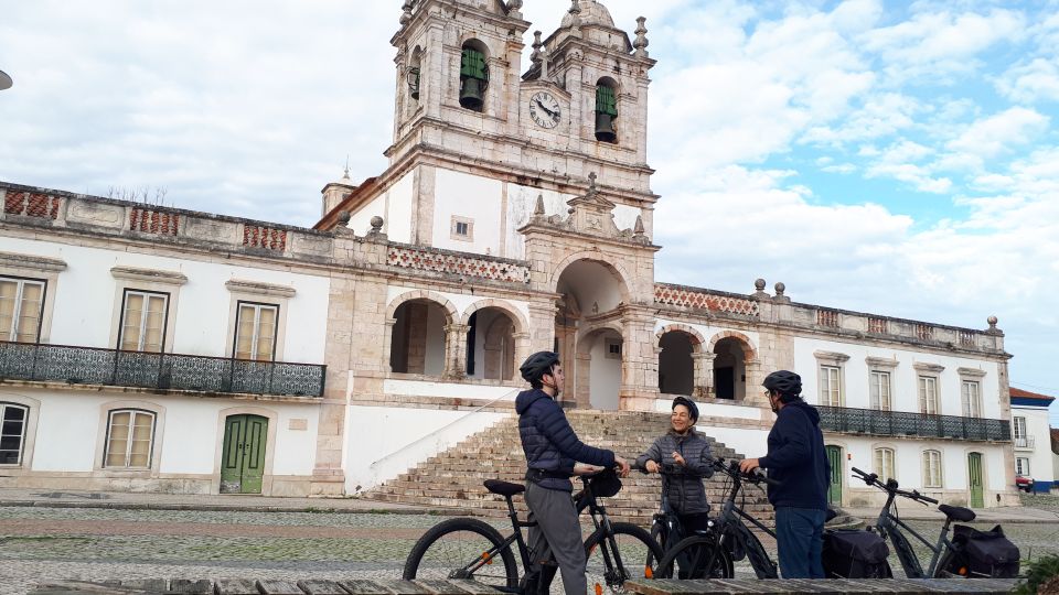 Nazaré: E-Bike Tour - Exploring Nazarés Culture