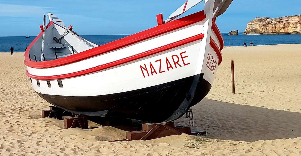 Nazaré & Óbidos - Private 7-Hour Tour From Lisbon - Lunch in Nazare