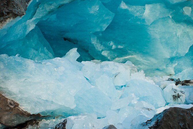 NEW: Banff WILD ICE - Ice Cleat Adventures! - 3hrs - Experiencing the Winter Wonderland of Canada