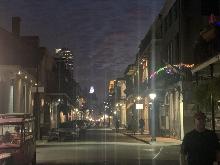 New Orleans: French Quarter Ghosts and True Crime Tour - Tour Type