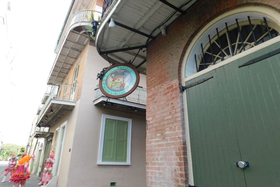 New Orleans: History of the Crescent City Group Tour - Participant Suitability