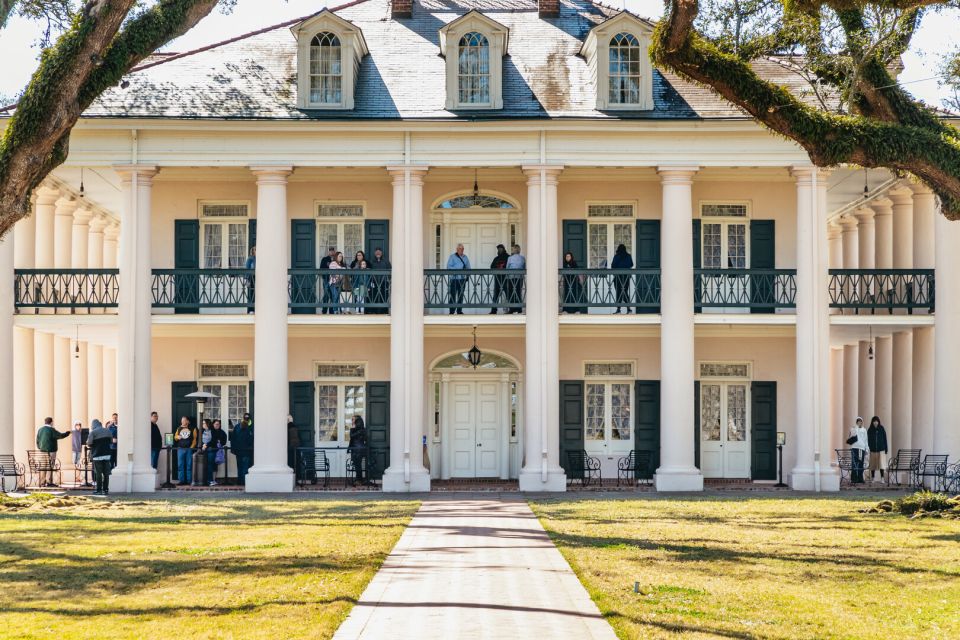 New Orleans: Oak Alley Plantation & Airboat Swamp Combo Tour - Thrilling Airboat Ride