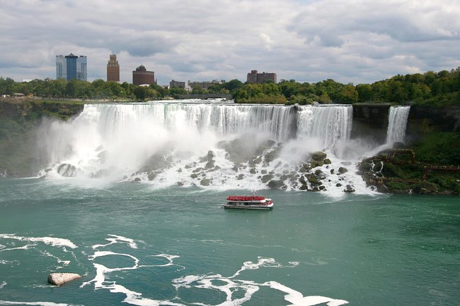 Niagara Falls Canada Day + Night Small Group Tour W/Falls Dinner - 3-Course Dinner With Panoramic Views