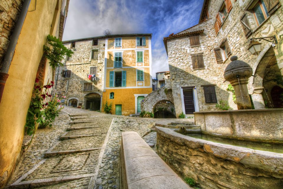 Nices Old Town Highlights: A Self-Guided Audio Tour - Exploring Old Jewish Quarter